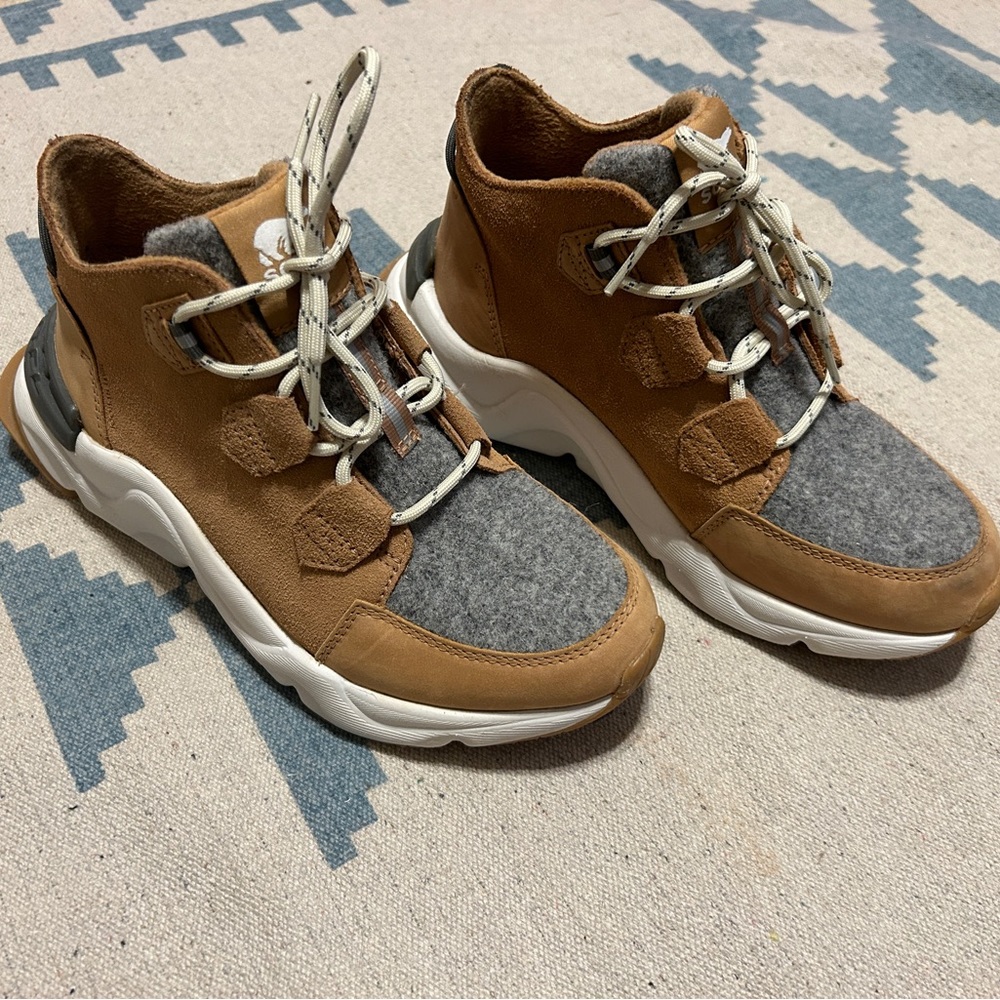Sorel Kinetic Rnged Caribou waterproof shoes